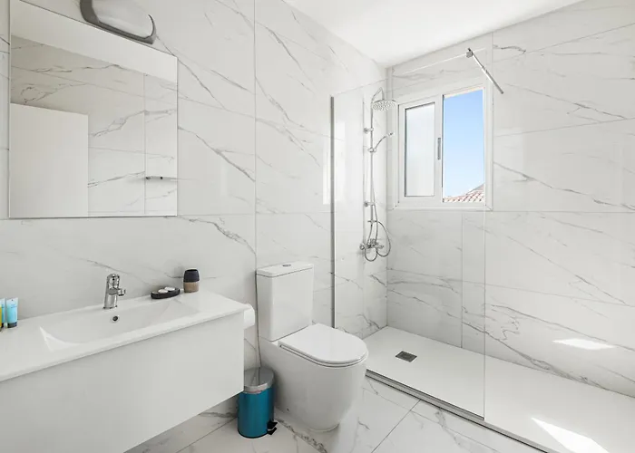 Nautical Club Penthouse Lägenhet Larnaca